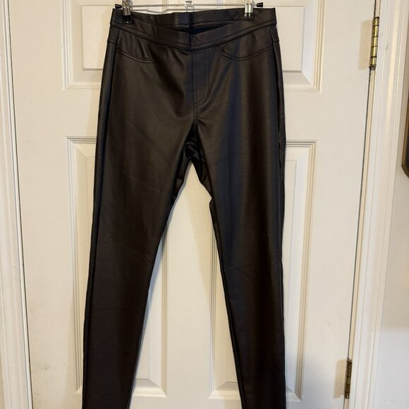 Hue Black Faux Leather Leggings – Size Small, NWT, Stretch Fit - Picture 3 of 4